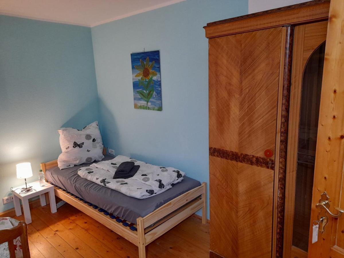 Pension Schwalbenhof Gestut Bartos Lommatzsch Dış mekan fotoğraf